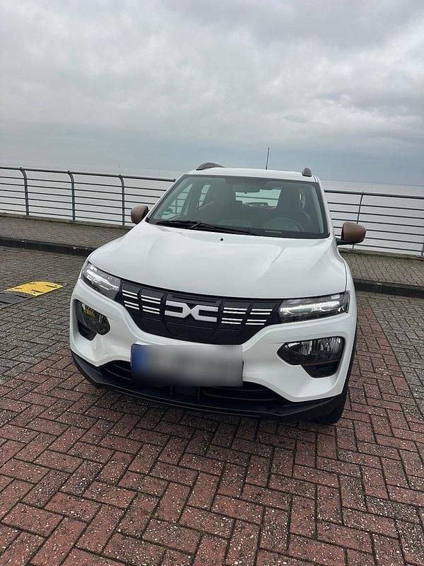 Gebraucht Dacia Spring Extreme 47 kW (65 PS) 2023 Weiß Kleinwagen