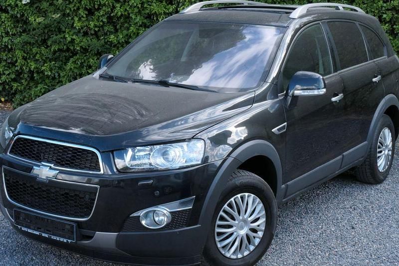 Schwarz Gebraucht 2013 Chevrolet Captiva SUV | 6.950 € (Guter Preis) - Bild 1/4