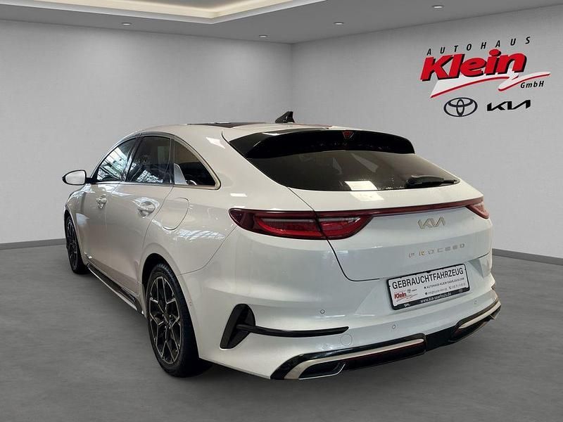 Gebraucht Kia ProCeed GT-Line 160 PS (117 kW) 2021 Weiß Limousine