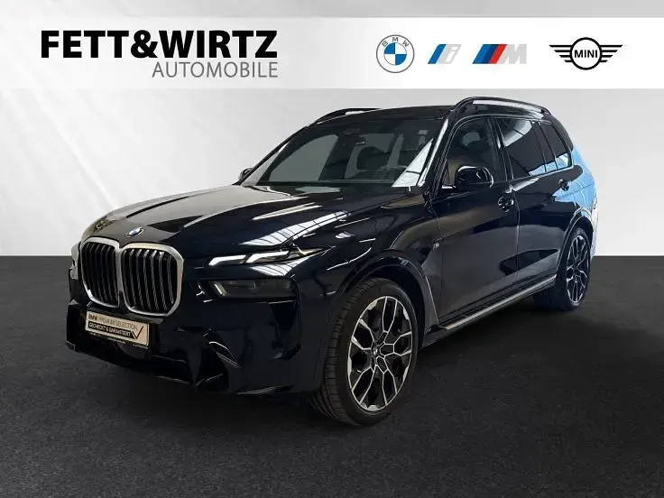 Gebraucht BMW X7 M Sport 352 PS (258 kW) 2025 SUV