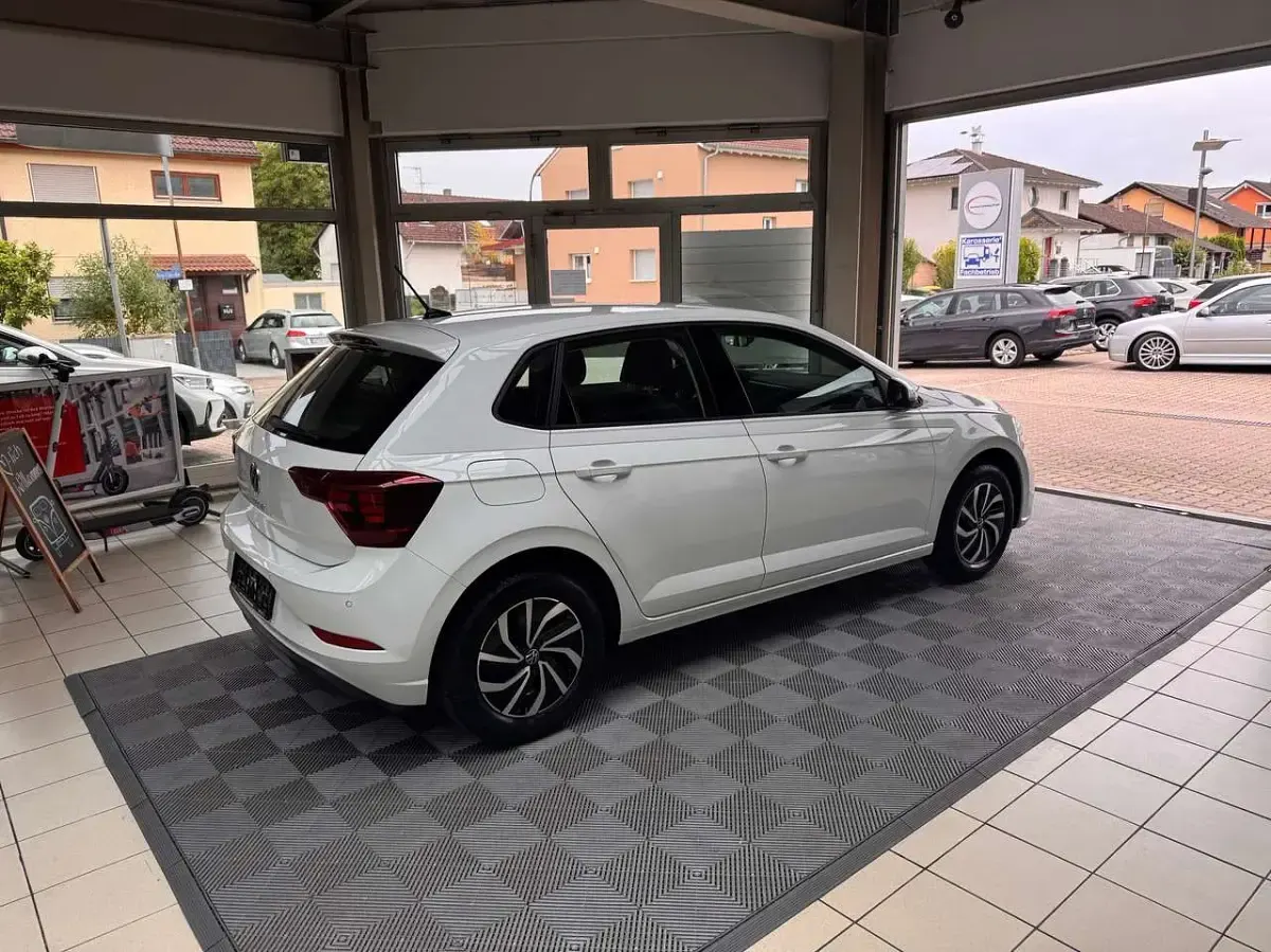 Gebraucht VW Polo Pro 95 PS (69 kW) 2024 Pure white Kleinwagen