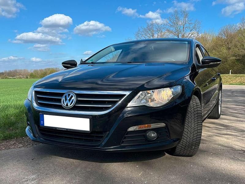Gebraucht VW Passat 170 PS (125 kW) 2011 Schwarz Coupé