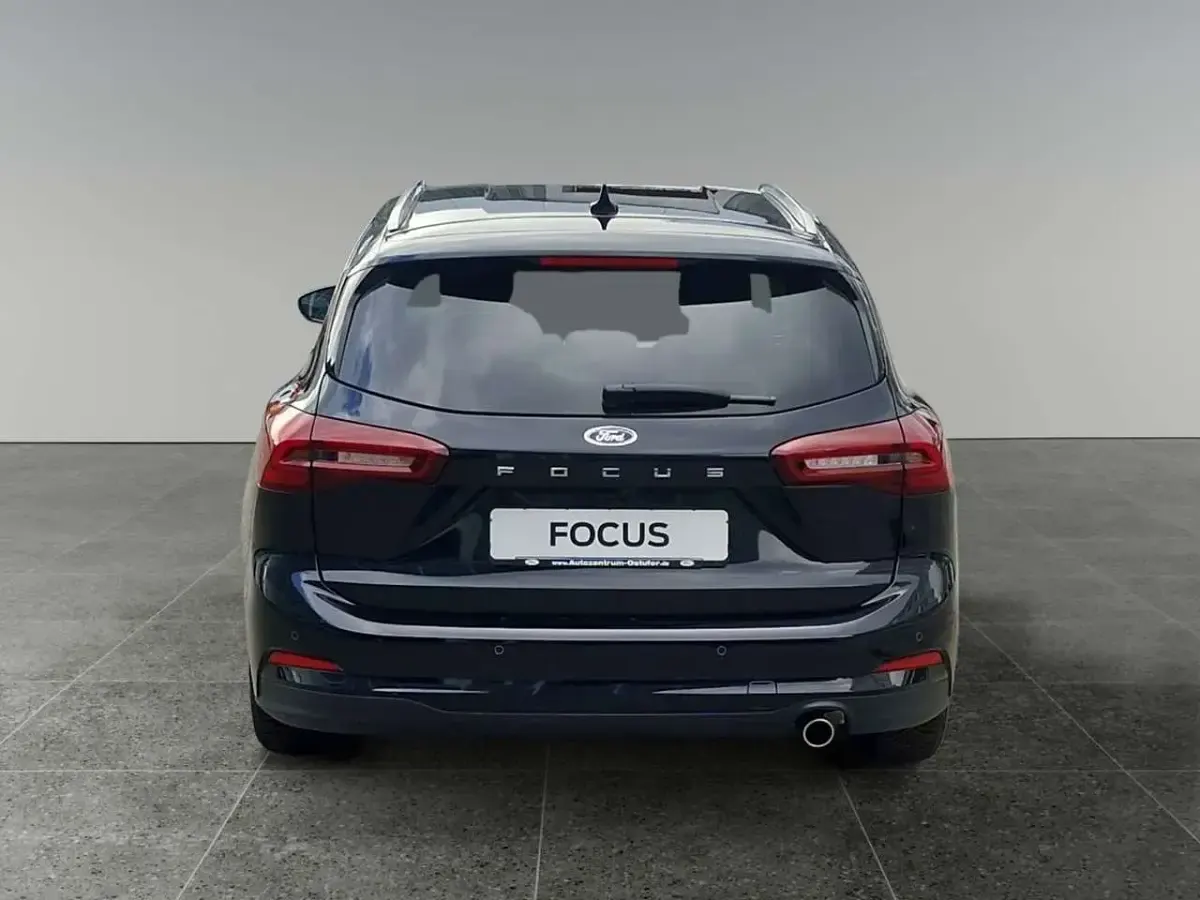 Neu Ford Focus Titanium S 125 PS (91 kW) 2026 Obsidianschwarz metallic Kombi