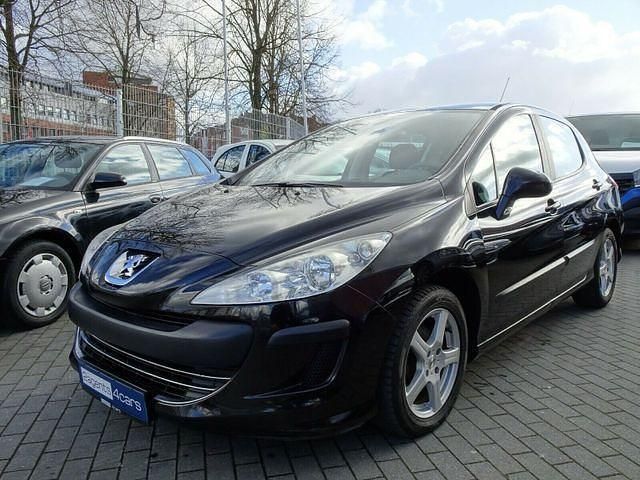 Gebraucht Peugeot 308 Tendance 90 PS (66 kW) 2008 Schwarz Limousine