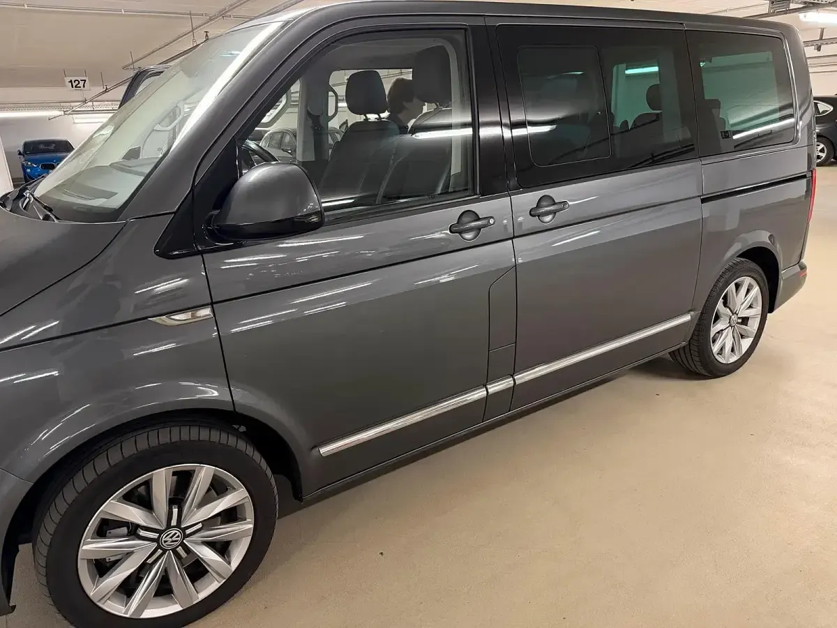 Gebraucht VW T6 Highline 204 PS (150 kW) 2016 Grau Van