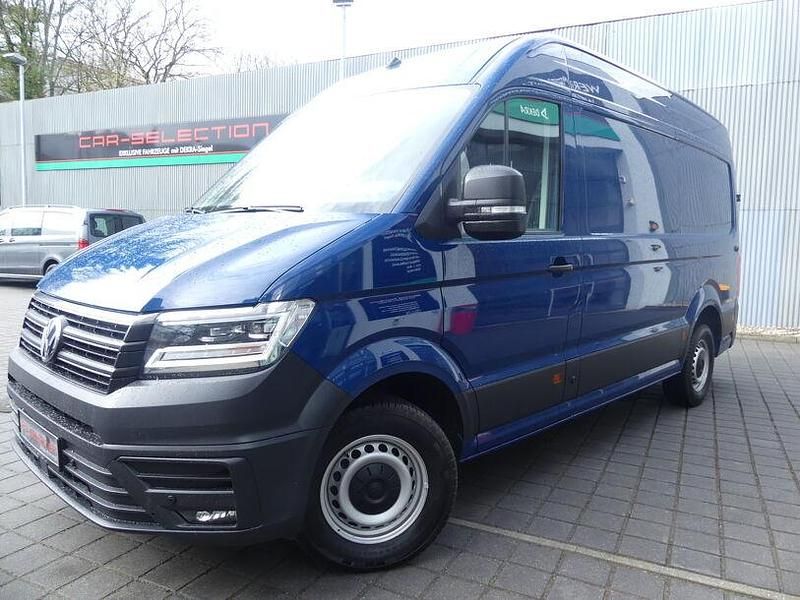 Gebraucht VW Crafter 177 PS (130 kW) 2022 Deep ocean blue Van