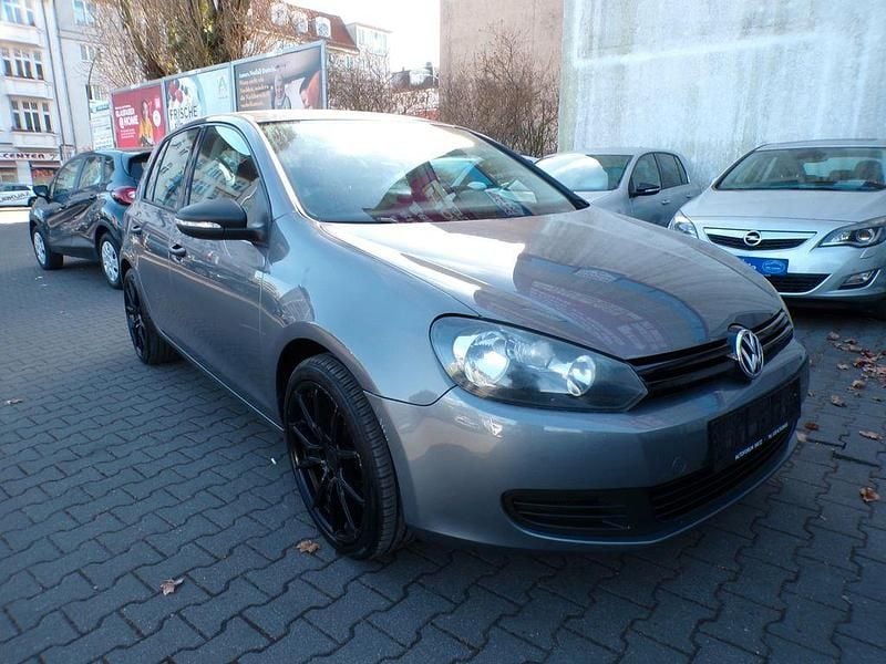 Gebraucht VW Golf VI Trendline 86 PS (63 kW) 2011 Grau Kleinwagen