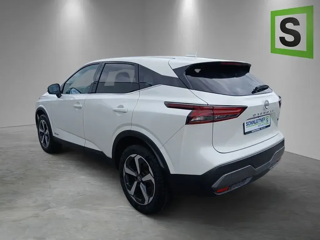 Gebraucht Nissan Qashqai N-Connecta 190 PS (139 kW) 2023 Weiß SUV