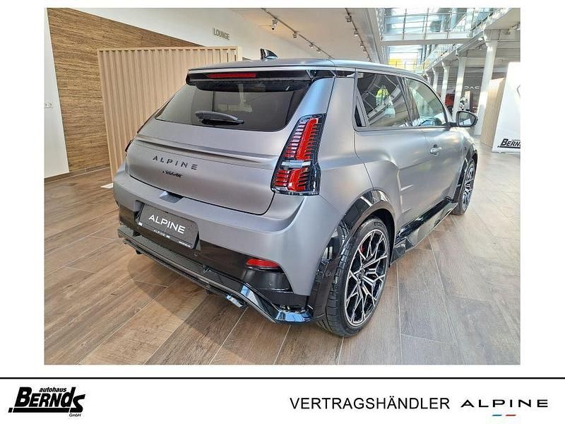Neu Alpine A290 160 kW (218 PS) 2025 Dolomit grau satiniert (metallic) Kleinwagen