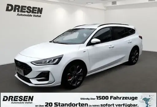 Gebraucht Ford Focus ST-Line 125 PS (91 kW) 2026 Kombi