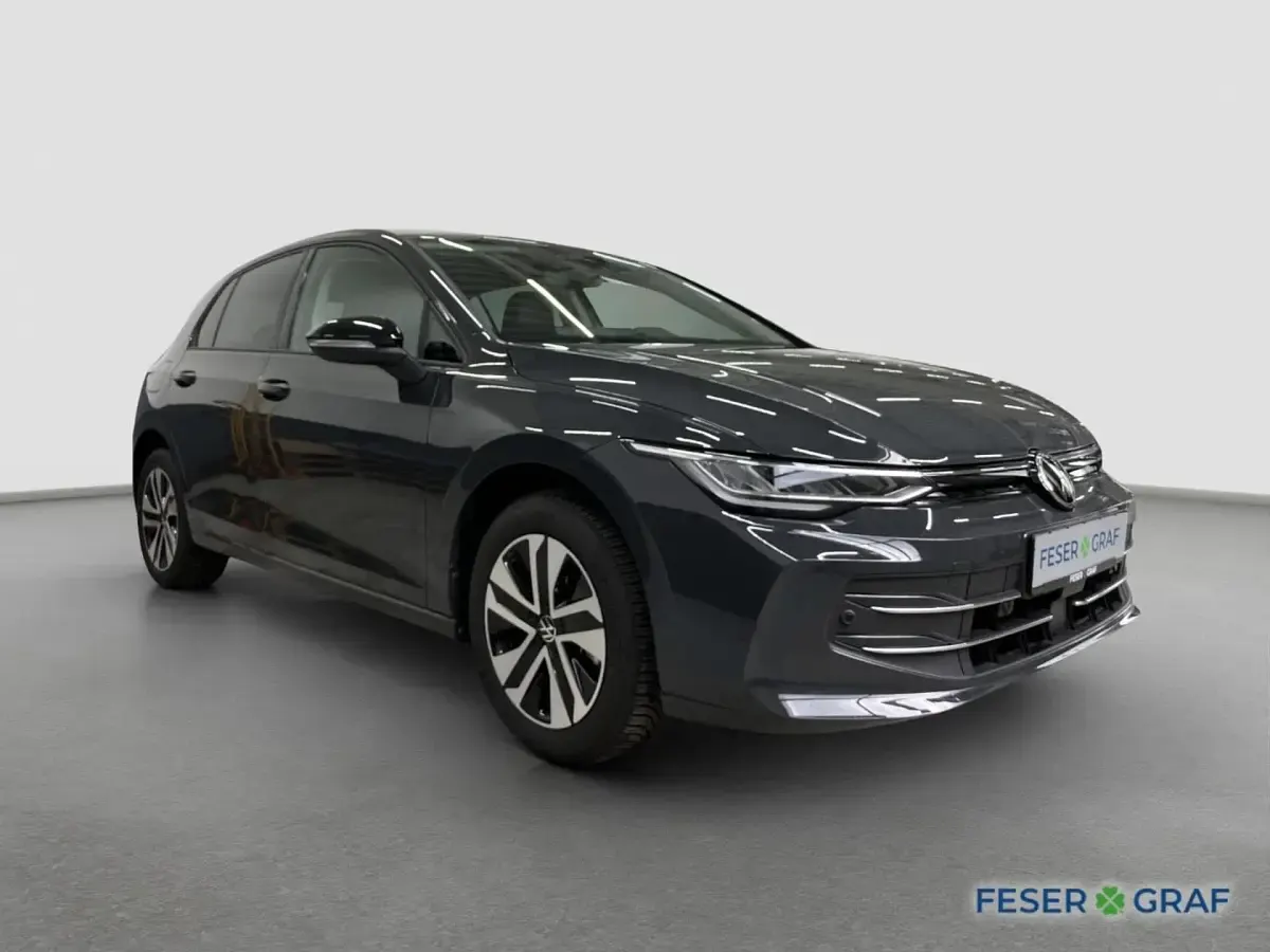 Gebraucht VW Golf VIII 116 PS (85 kW) 2025 Uranograu Limousine