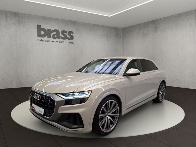 Vikunjabeige metallic Gebraucht 2021 Audi Q8 Ambiente SUV | 59.900 € (Fairer Preis) - Bild 1/4