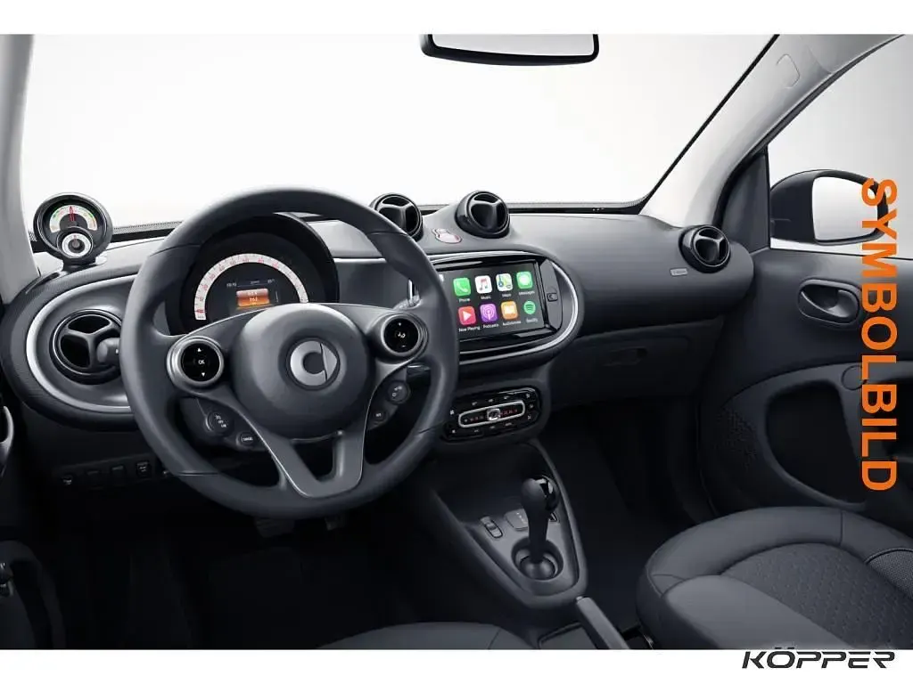 Gebraucht Smart ForTwo Electric Drive Exclusive 60 kW (82 PS) 2024 Schwarz