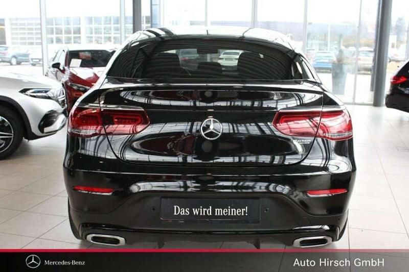 Gebraucht Mercedes GLC300 AMG 245 PS (180 kW) 2019 Lack obsidianschwarz Coupé