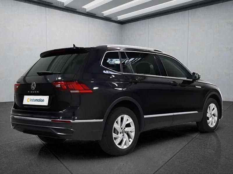 Gebraucht VW Tiguan Allspace 150 PS (110 kW) 2022 Schwarz SUV