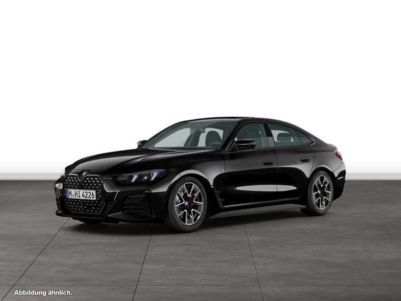 Black sapphire metallic Gebraucht 2025 BMW 430 Gran Coupé Shadowline Coupé | 56.254 € (Teuer) - Bild 1/4