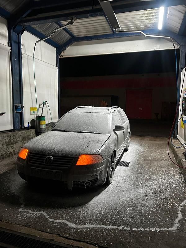 Gebraucht VW Passat Highline 136 PS (100 kW) 2005 Schwarz Kombi