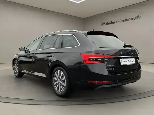 Usata Skoda Superb Style 200 CV (147 kW) 2021 Nero Station wagon
