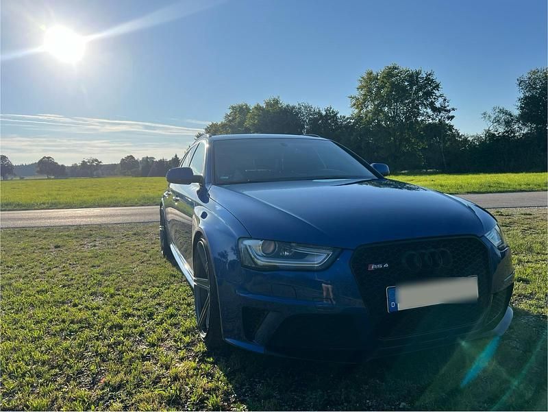 Gebraucht Audi RS4 Comfort 450 PS (330 kW) 2012 Blau Kombi