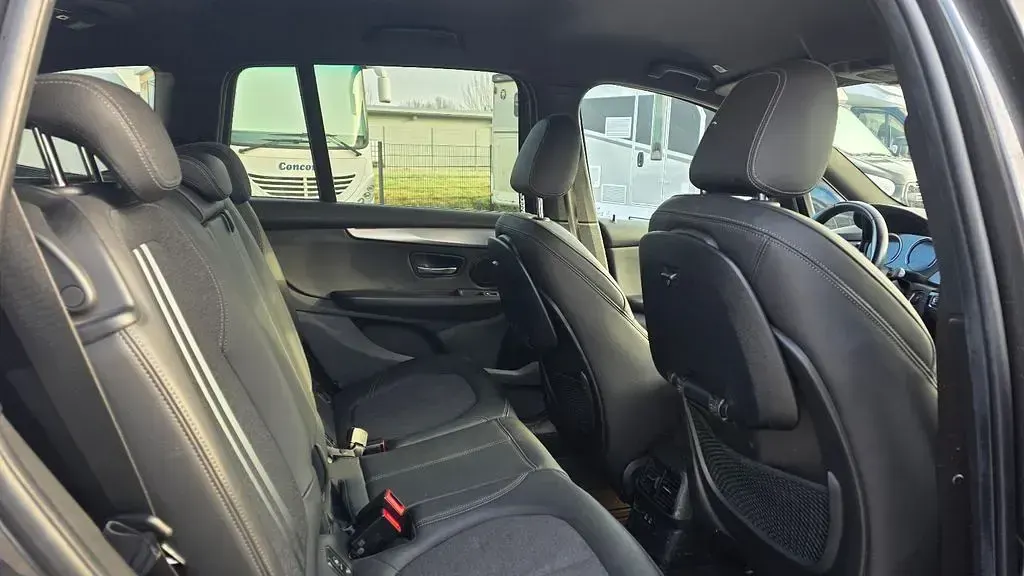 Gebraucht BMW 220 M Sport 192 PS (141 kW) 2020 Grau Kombi