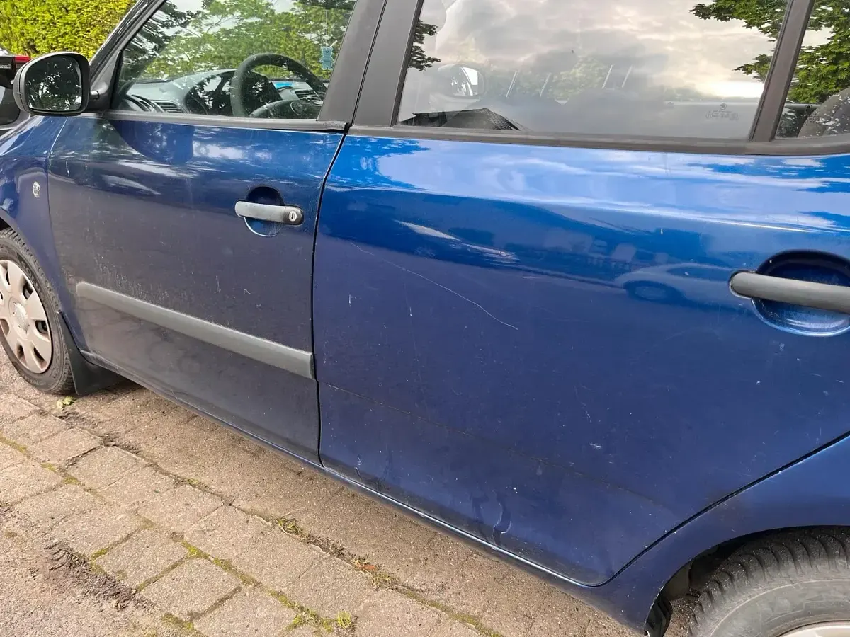 Gebraucht Skoda Fabia 60 PS (44 kW) 2009 Blau Kleinwagen