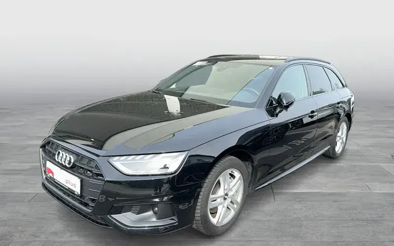 Second-hand Audi A4 Advanced 204 CP (150 kW) 2022 Negru Break