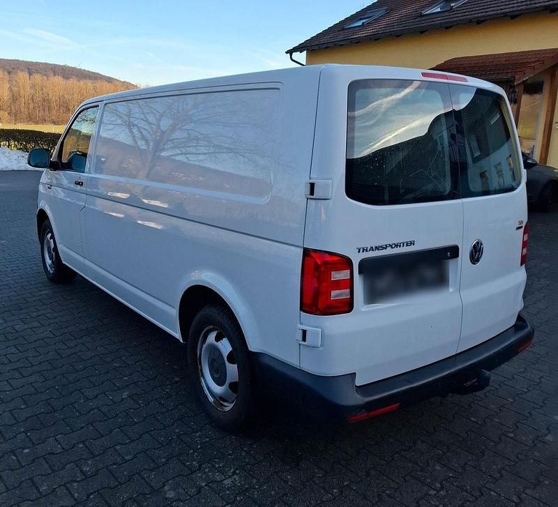 Gebraucht VW Transporter 204 PS (150 kW) 2018 Weiß Van