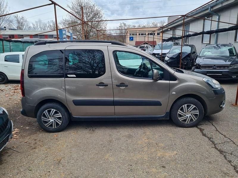 Gebraucht Citroën Berlingo XTR 114 PS (83 kW) 2015 Braun Van / Kleinbus