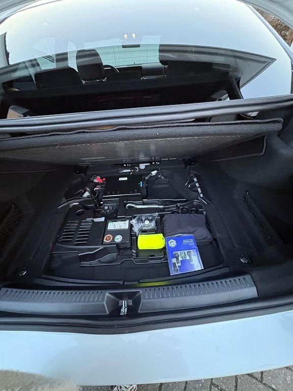 Gebraucht Mercedes A200 163 PS (119 kW) 2022 Weiß Limousine