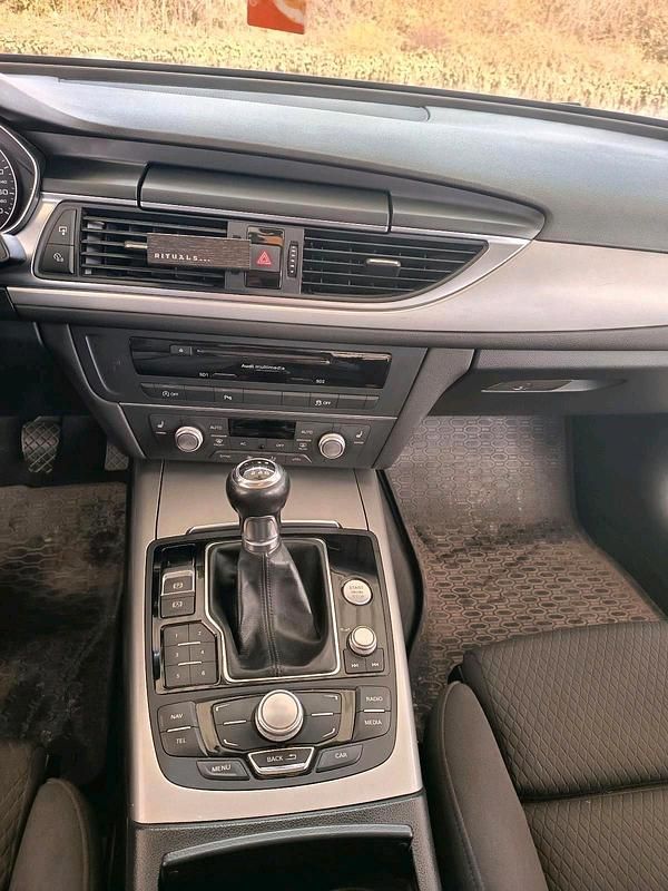 Gebraucht Audi A6 Comfort 176 PS (129 kW) 2013 Grau Kombi