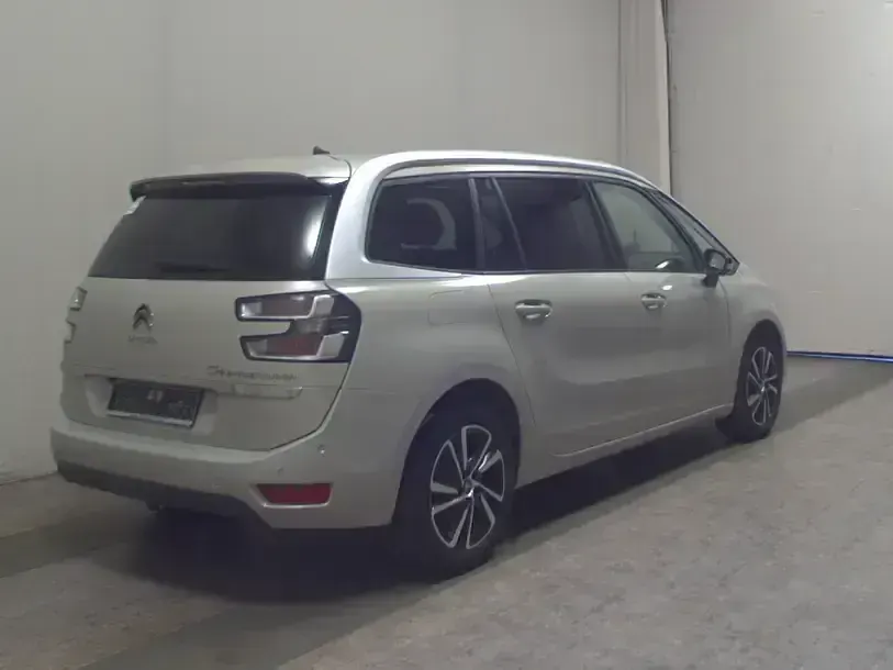 Gebraucht Citroën C4 SpaceTourer Shine 131 PS (96 kW) 2021 Lackierung sable/typ aussenver Van / Kleinbus