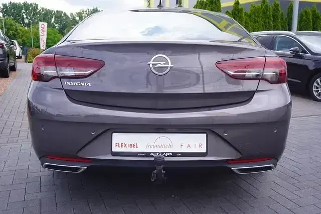Gebraucht Opel Insignia Elegance 170 PS (125 kW) 2022 Grau Limousine