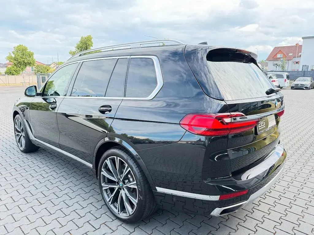 Gebraucht BMW X7 Performance 340 PS (250 kW) 2022 Schwarz SUV