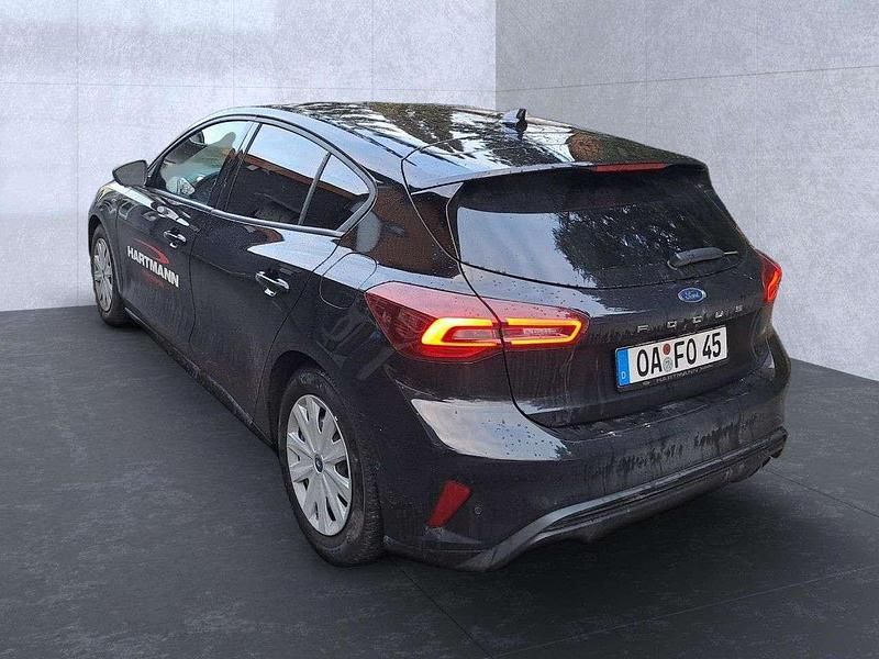 Gebraucht Ford Focus ST-Line 125 PS (91 kW) 2025 Schwarz Limousine
