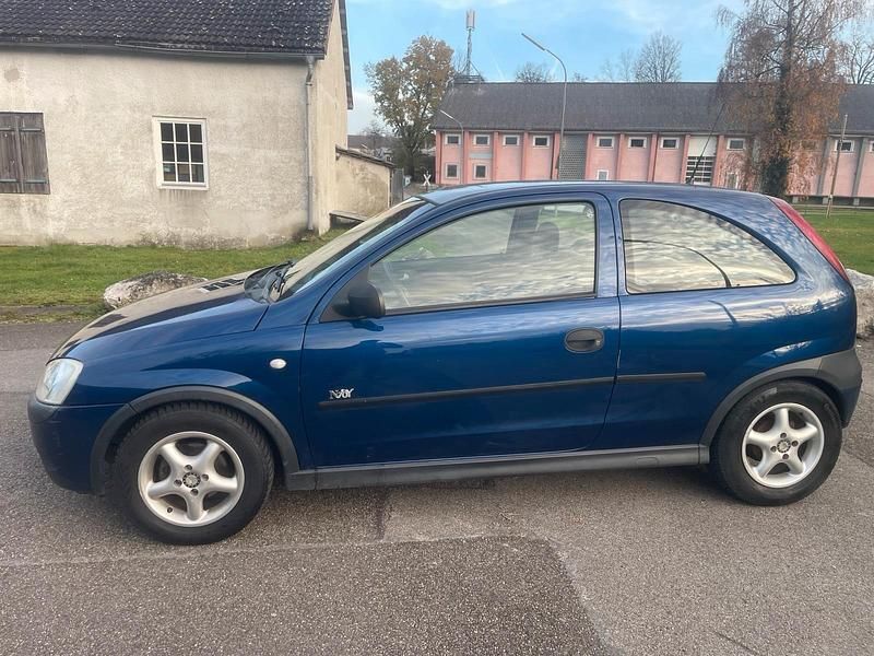 Blau Gebraucht 2003 Opel Corsa Kleinwagen | 950 € (Fairer Preis) - Bild 1/4