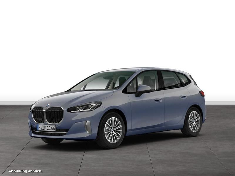 Grau Gebraucht 2025 BMW 220 Active Tourer Van / Kleinbus | 39.140 € (Fairer Preis) - Bild 1/4