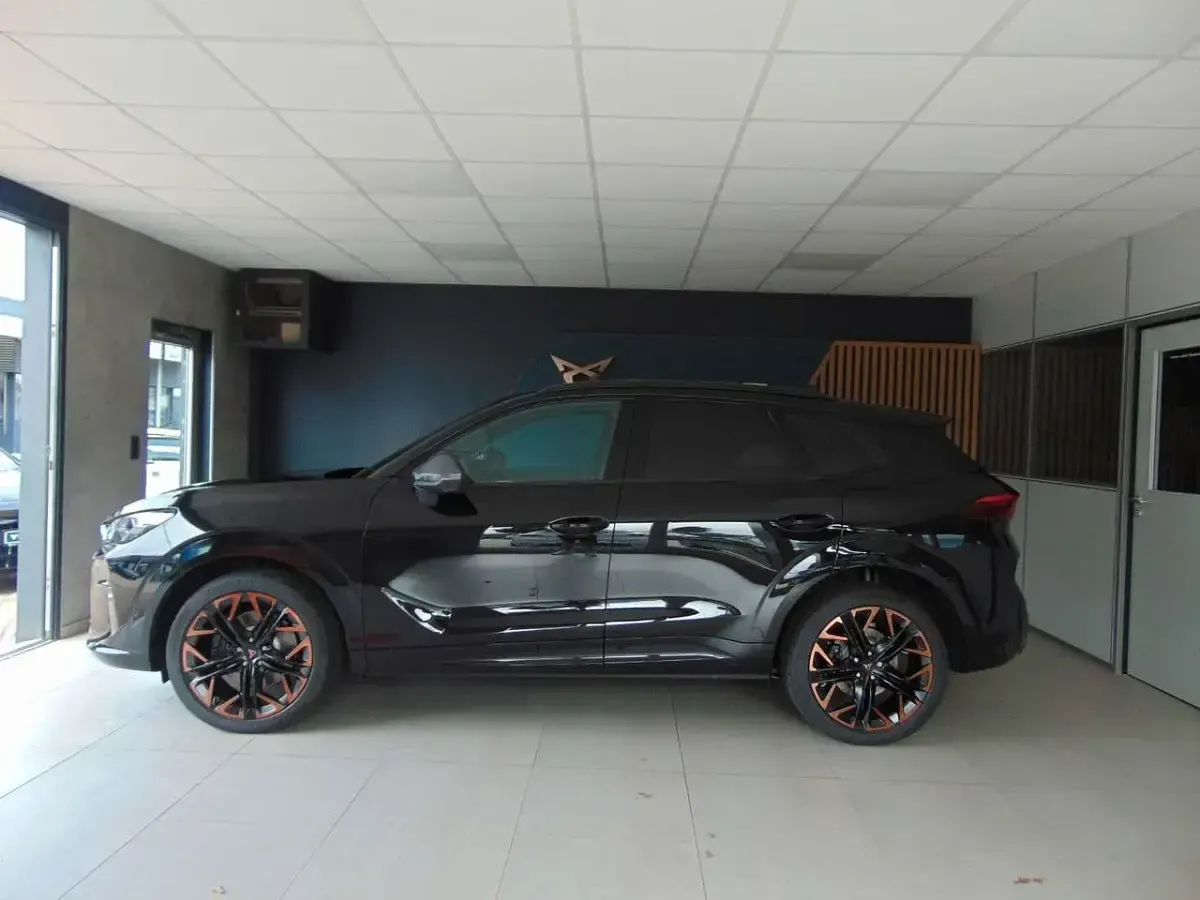 Neu Cupra Terramar VZ 265 PS (194 kW) 2026 Schwarz SUV