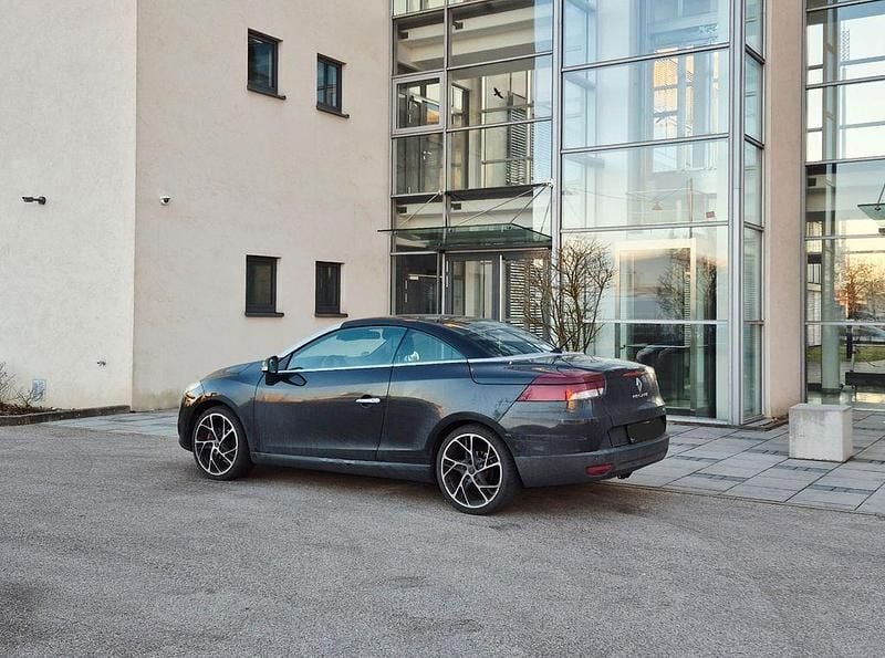 Gebraucht Renault Mégane Cabriolet Luxe 110 PS (80 kW) 2010 Cabrio