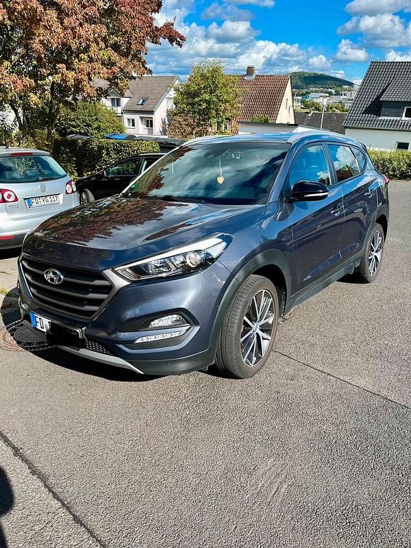 Gebraucht Hyundai Tucson 177 PS (130 kW) 2018 Grau SUV