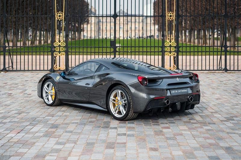 Gebraucht Ferrari 488 669 PS (492 kW) 2016 Grau