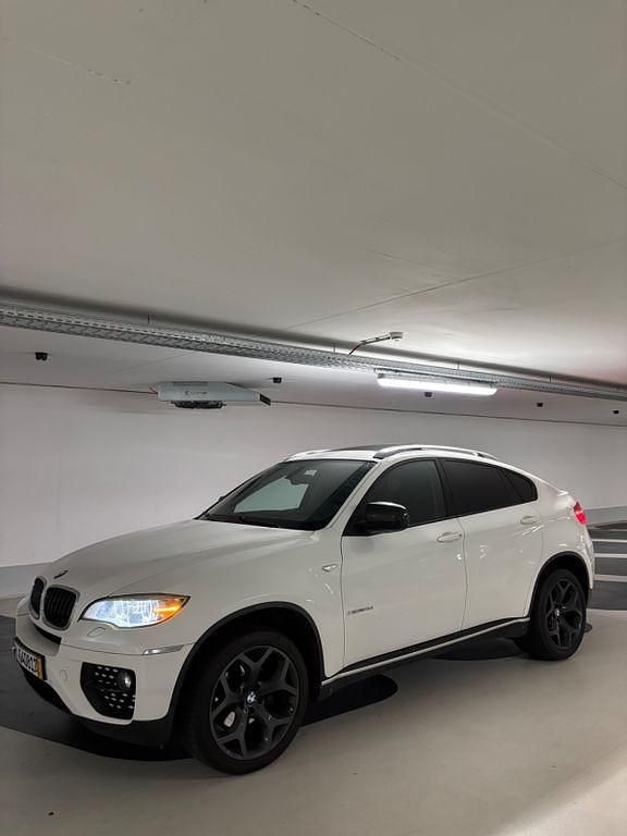 Weiß Gebraucht 2013 BMW X6 SUV | 17.490 € (Guter Preis) - Bild 1/4
