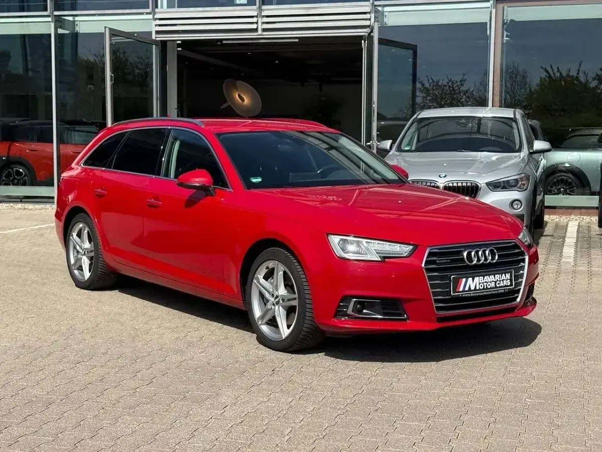 Używany Audi A4 Design 190 KM (139 kW) 2016 Czerwony Kombi
