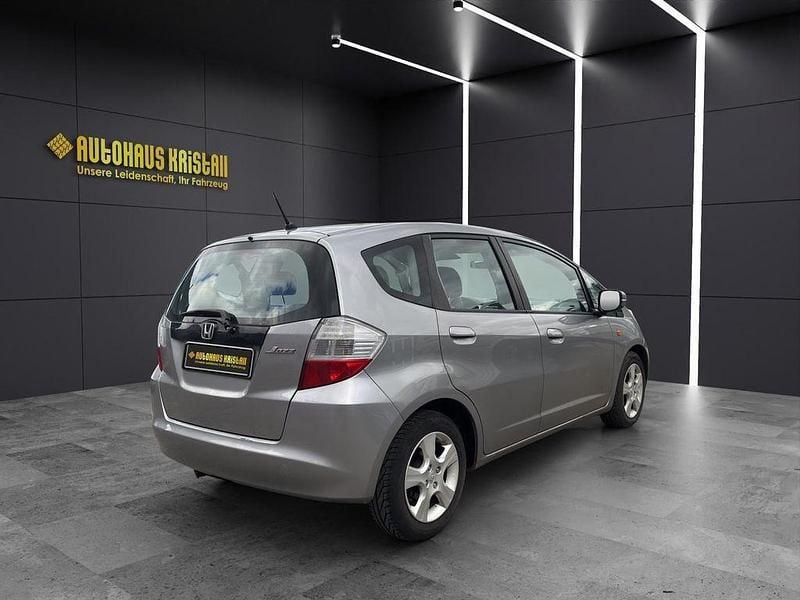 Gebraucht Honda Jazz 90 PS (66 kW) 2010 Silber Kleinwagen