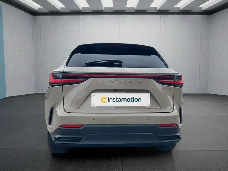 Gebraucht Lexus NX350h 190 PS (139 kW) 2024 Beige SUV