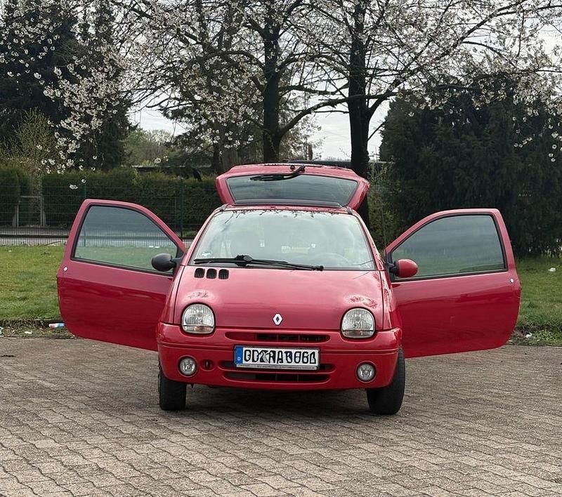 Usata Renault Twingo Expression 75 CV (55 kW) 2003 Rosso Utilitaria