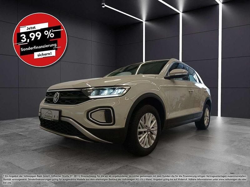 Ascotgrau (grau) Gebraucht 2024 VW T-Roc Life SUV | 25.840 € (Guter Preis) - Bild 1/4