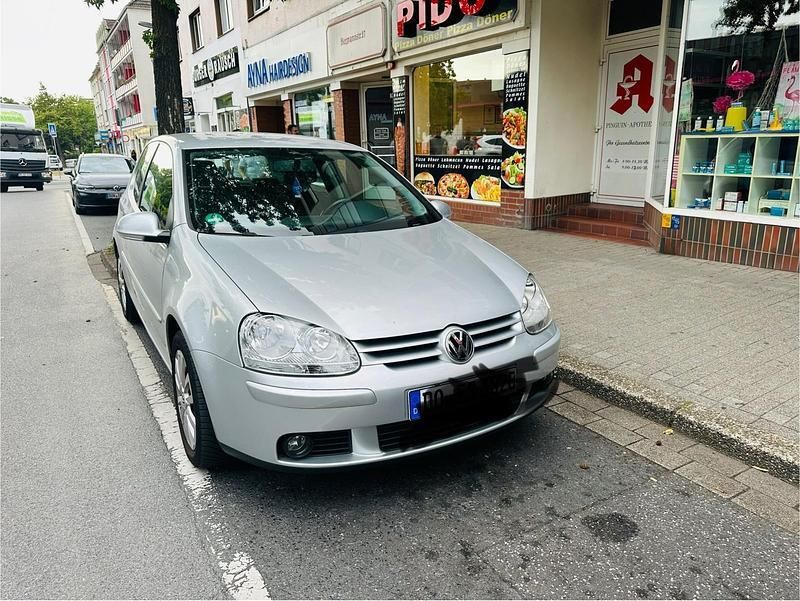 Silber Gebraucht 2006 VW Golf V Limousine | 3.699 € (Fairer Preis) - Bild 1/3