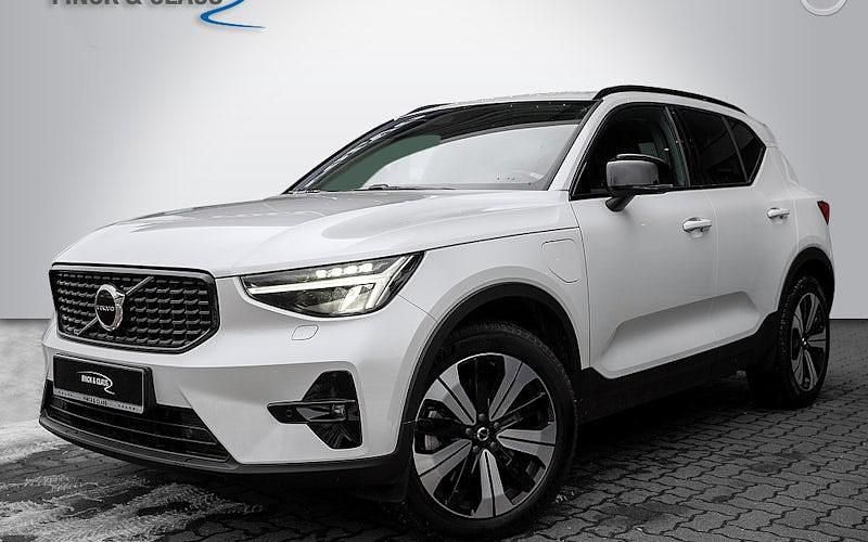Gebraucht Volvo XC40 Plus 261 PS (191 kW) 2022 Weiß SUV