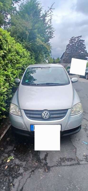 Grau Gebraucht 2006 VW Fox Kleinwagen | 1.400 € (Guter Preis) - Bild 1/4