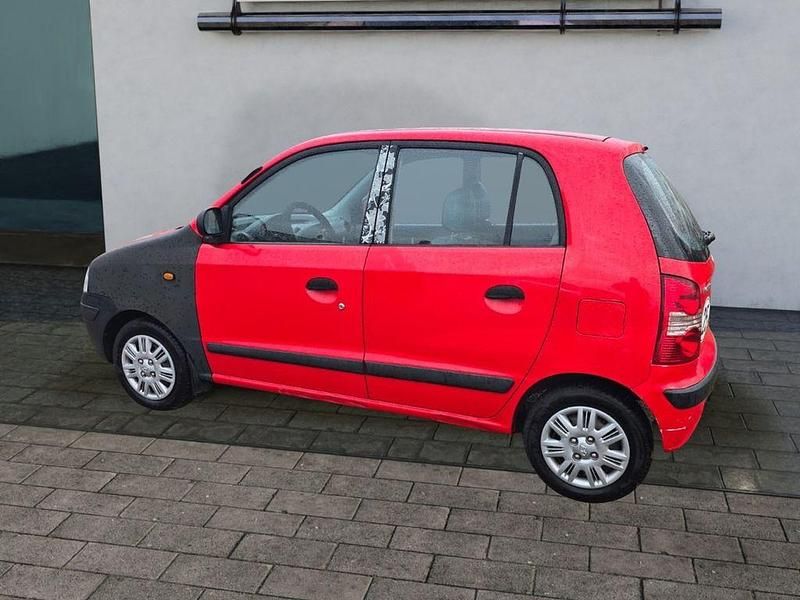 Gebraucht Hyundai Atos 63 PS (46 kW) 2007 Rot Kleinwagen